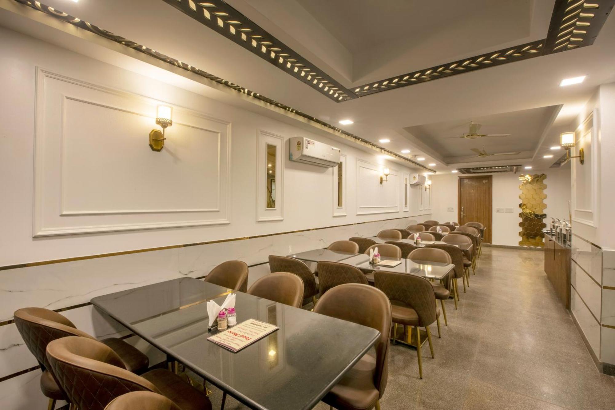 Airport Hotel Chanakya Delhi Nové Dillí Exteriér fotografie