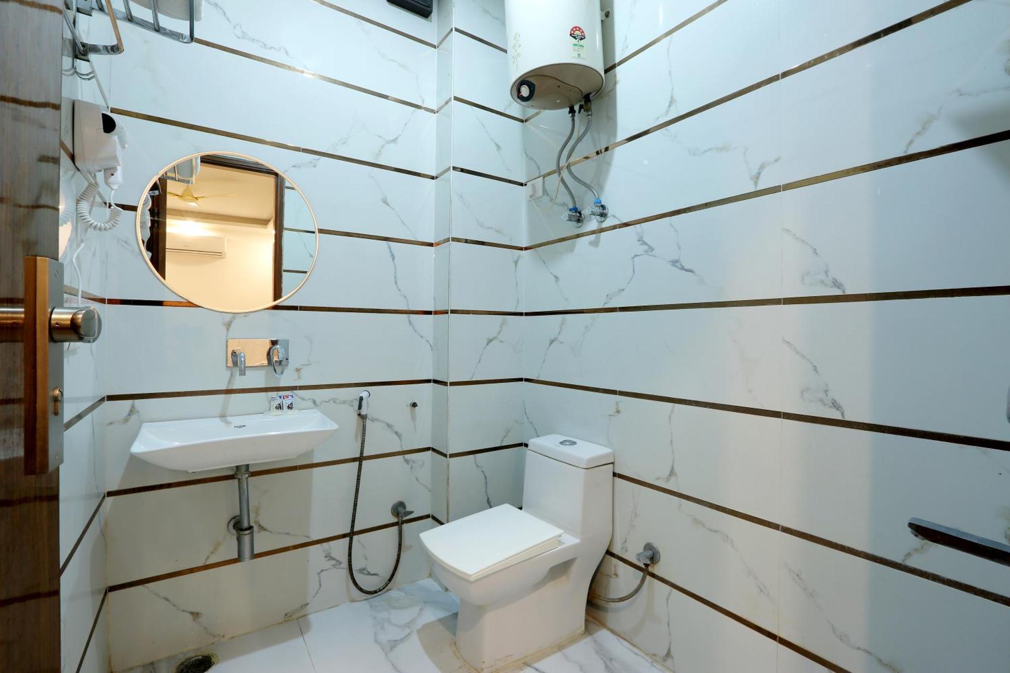 Airport Hotel Chanakya Delhi Nové Dillí Exteriér fotografie