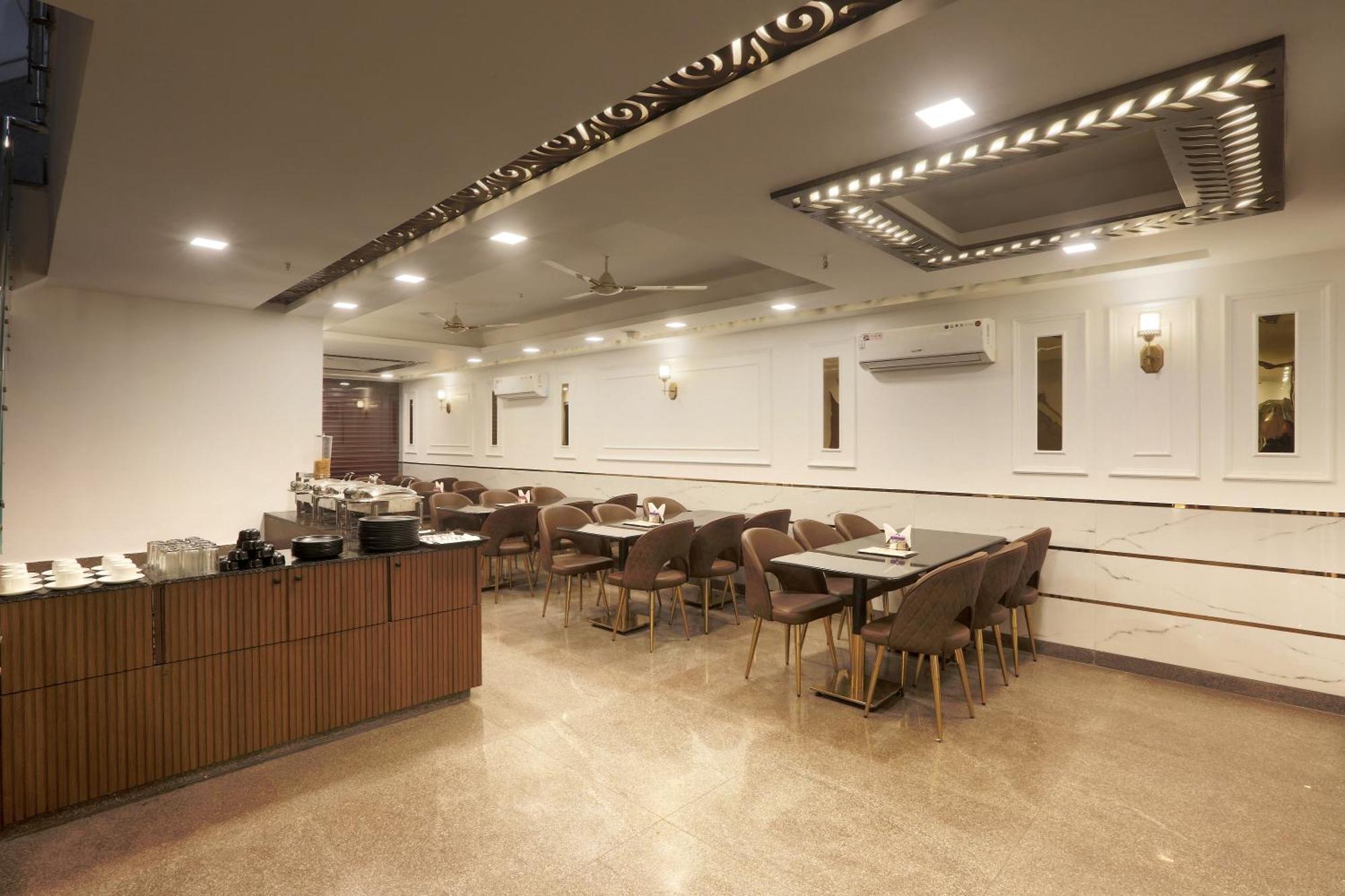 Airport Hotel Chanakya Delhi Nové Dillí Exteriér fotografie